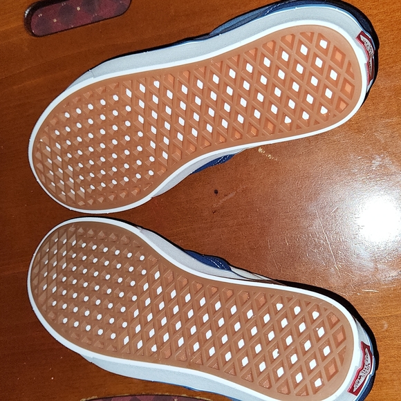 Vans Shoes - Picture 3 of 3